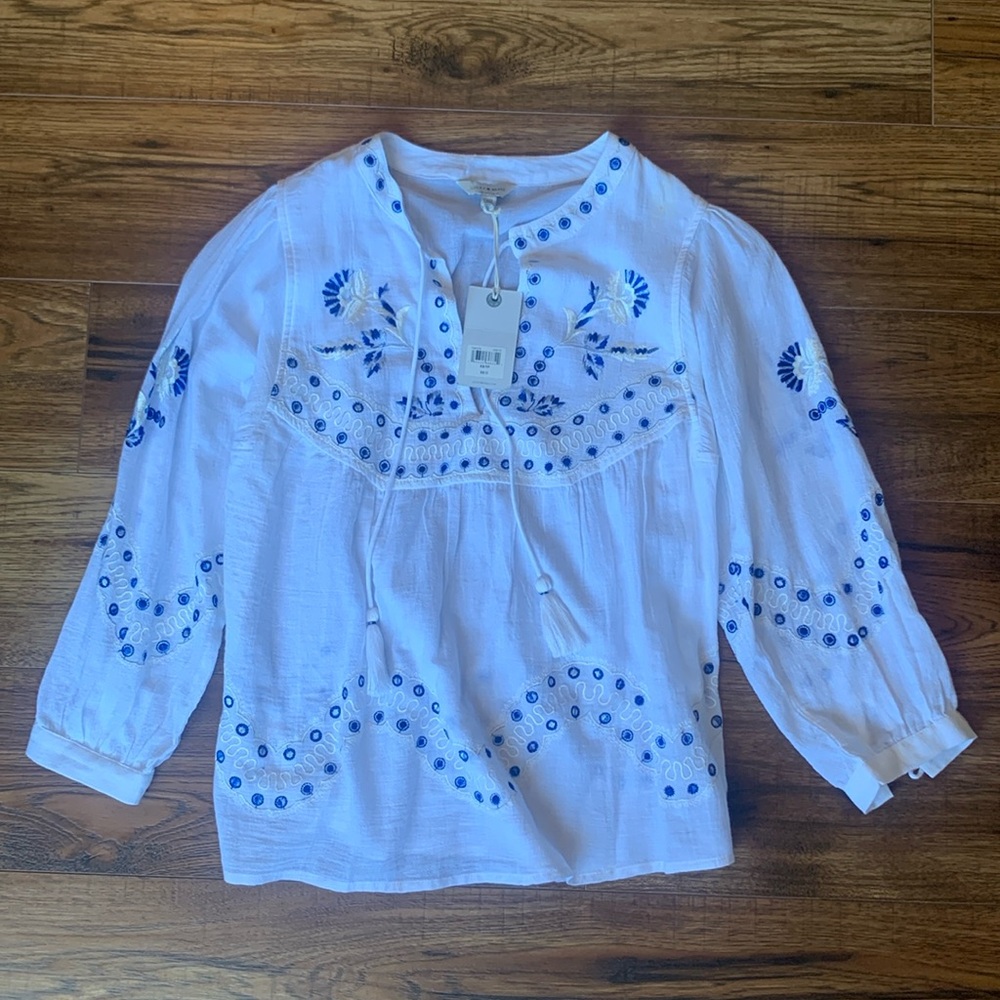 Lucky Brand women’s embroidered blouse